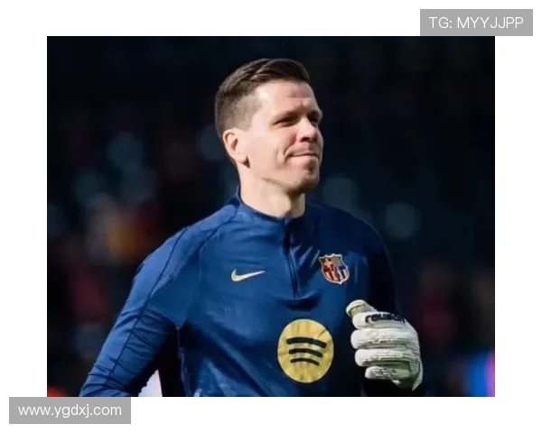 罗马诺:什琴斯尼与巴萨签约一年,薪水比效力尤文时低得多 罗马诺:什琴斯尼与巴萨签约一年,薪水比效力尤文时低得多